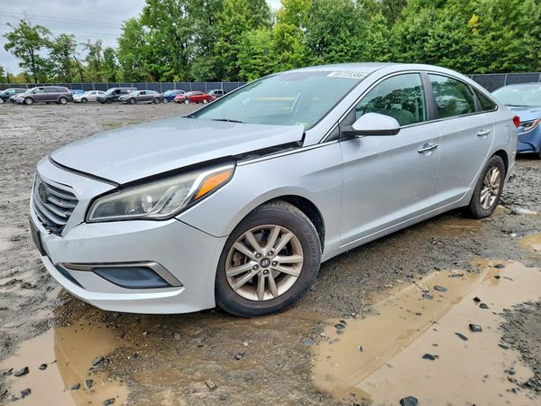 2016 HYUNDAI SONATA — DSFA — Front 3/4