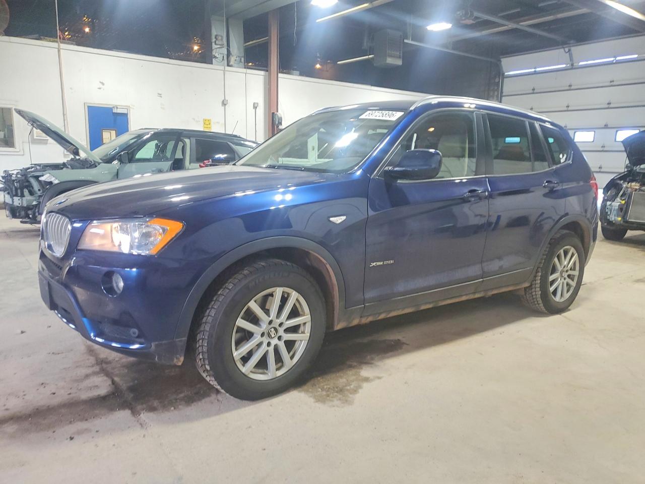 2013 BMW X3 xDrive28i — Front 3/4