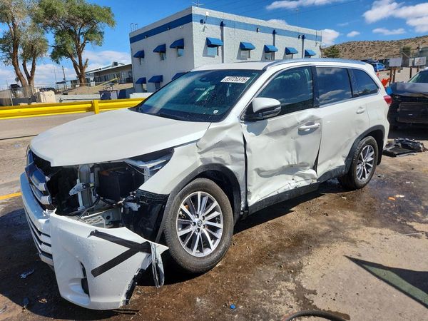 2019 TOYOTA HIGHLANDER — DSFA — Front 3/4