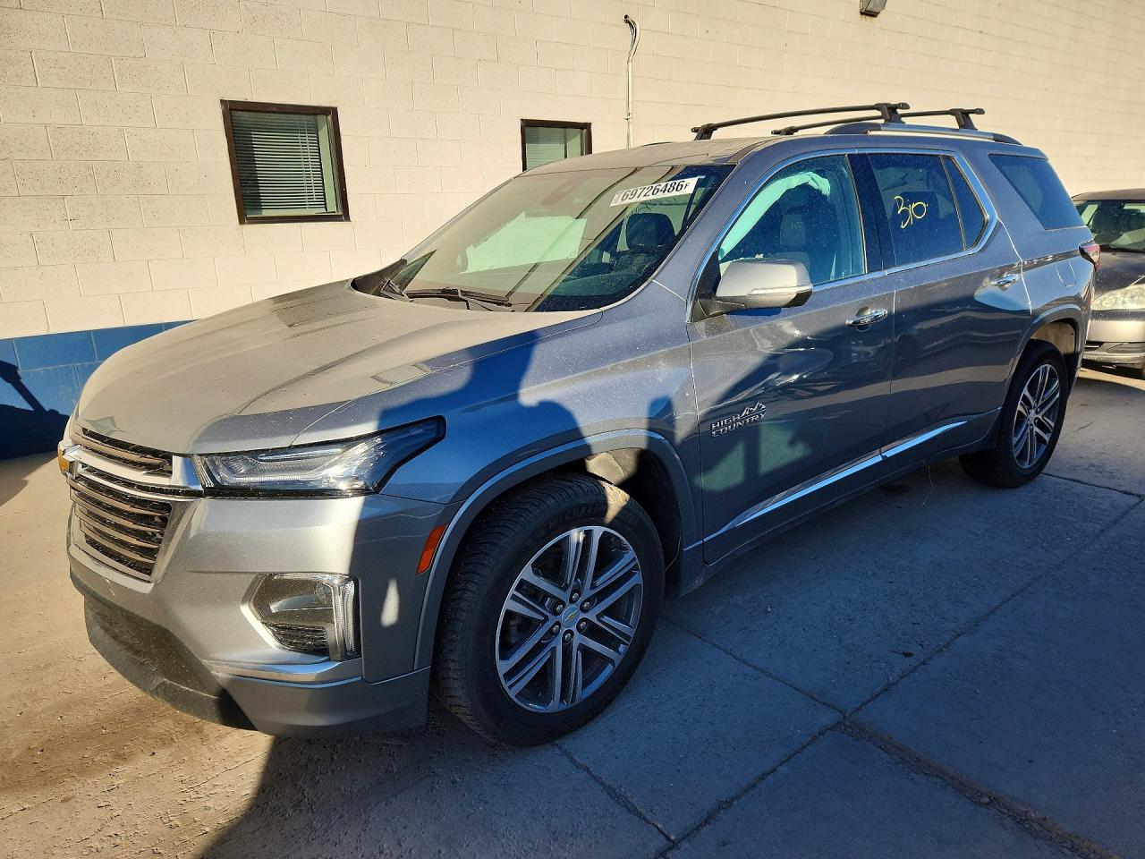 2023 CHEVROLET TRAVERSE High Country — Front 3/4
