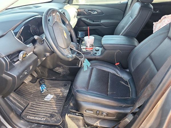 2023 CHEVROLET TRAVERSE High Country — DENT