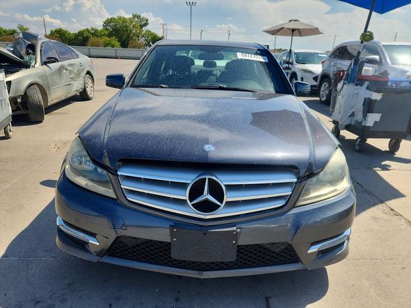2013 MERCEDES-BENZ C C250 — DIRF