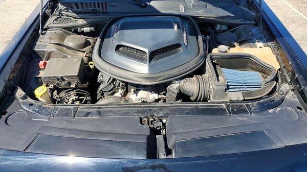 2016 DODGE CHALLENGER R/T SCAT Pack — Engine bay