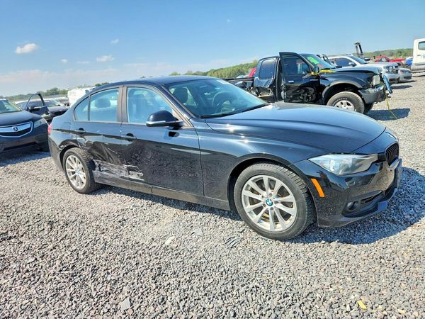 2016 BMW 320 — Passenger 3/4