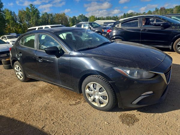 2015 MAZDA 3 Sport/GX — Passenger 3/4