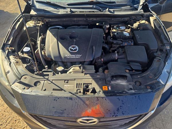 2015 MAZDA 3 Sport/GX — Engine bay