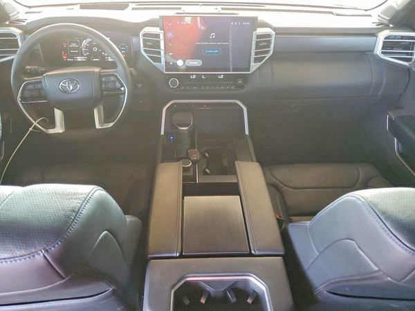 2025 TOYOTA TUNDRA Platinum — CKPT