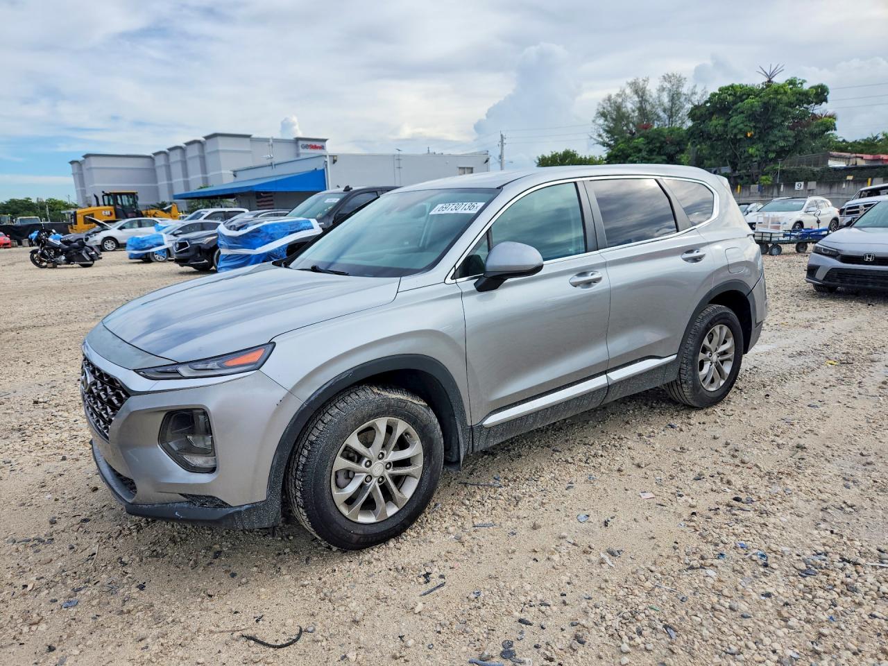 2020 HYUNDAI SANTA FE SE — Front 3/4