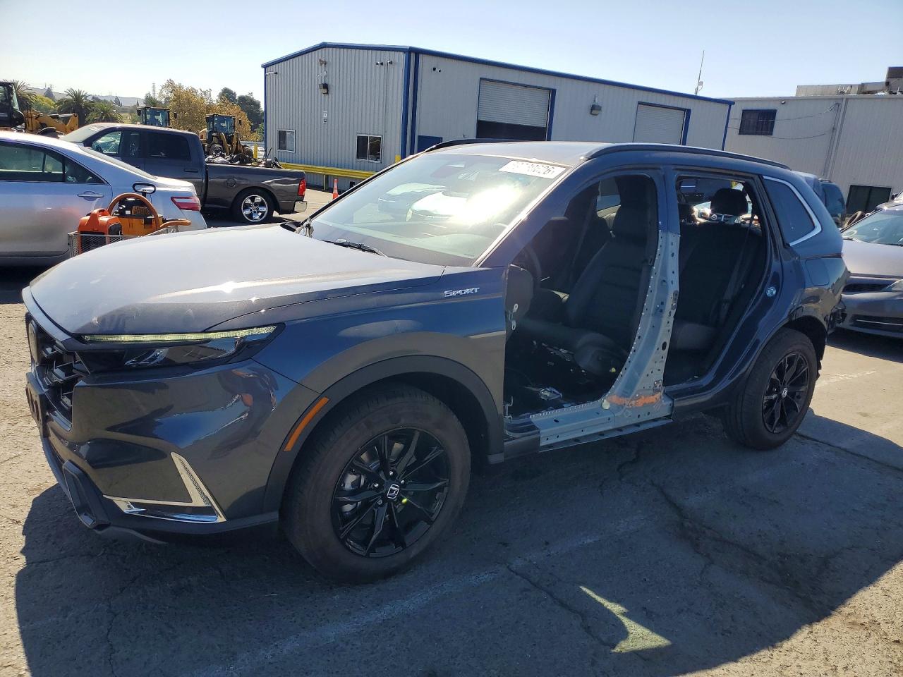 2025 HONDA CR-V Sport-L — Front 3/4