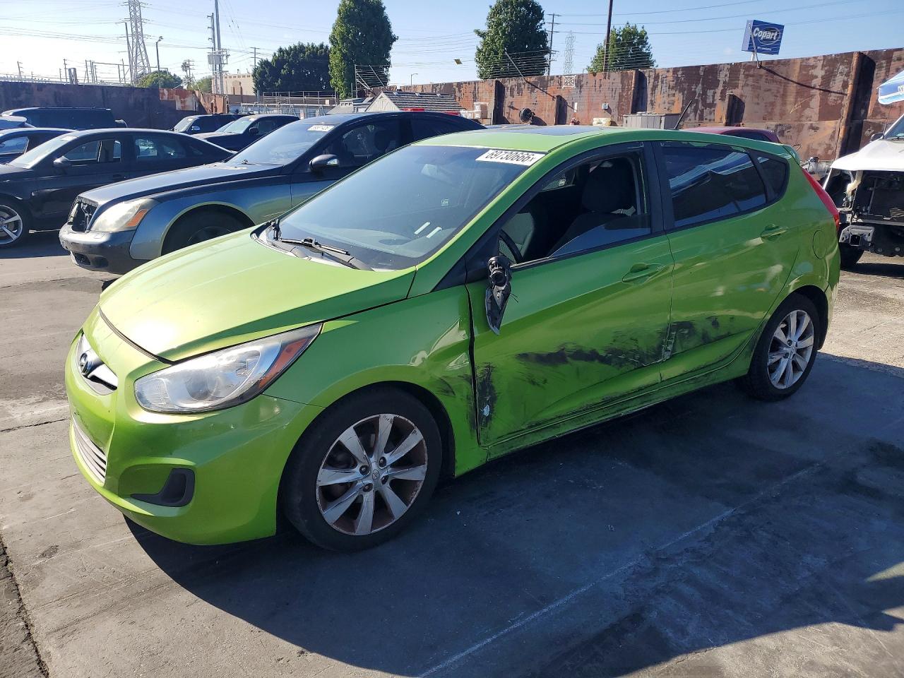 2013 HYUNDAI ACCENT — Front 3/4