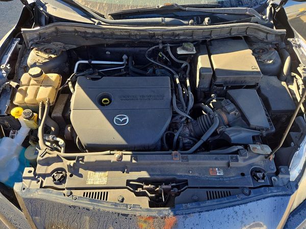 2012 MAZDA 3 Sport/GX — Engine bay