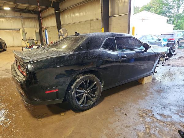 2017 DODGE CHALLENGER SXT — PSRA