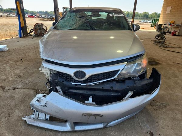 2014 TOYOTA CAMRY — DIRF