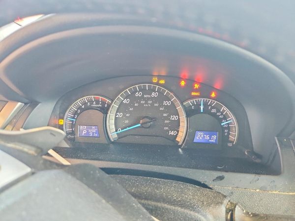 2014 TOYOTA CAMRY — ODOM