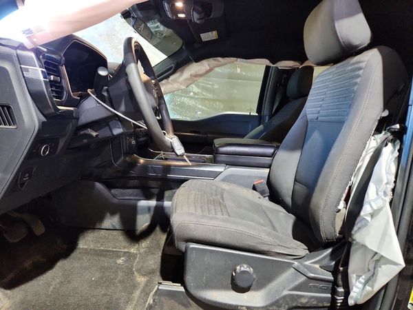 2022 FORD F150 — DENT
