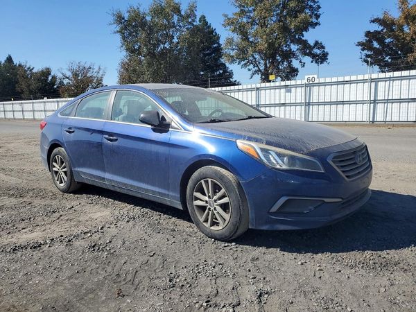 2017 HYUNDAI SONATA SE, Eco — Passenger 3/4