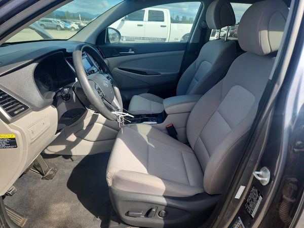 2016 HYUNDAI TUCSON — DENT