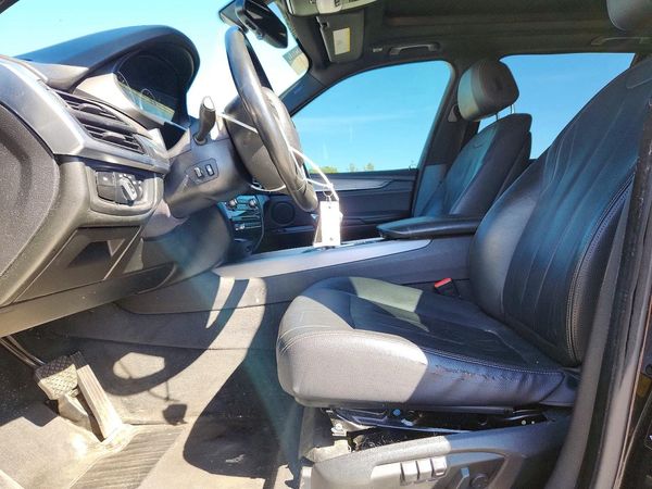 2017 BMW X5 xDrive35i — DENT
