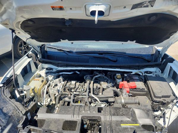 2025 NISSAN KICKS SV — Engine bay