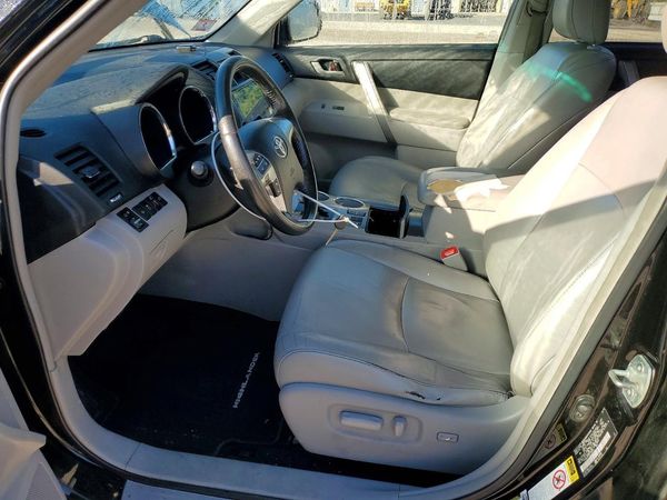 2012 TOYOTA HIGHLANDER Base/Hybrid — DENT