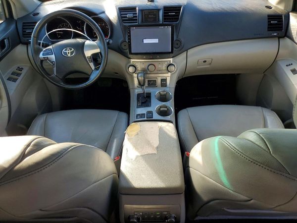 2012 TOYOTA HIGHLANDER Base/Hybrid — CKPT