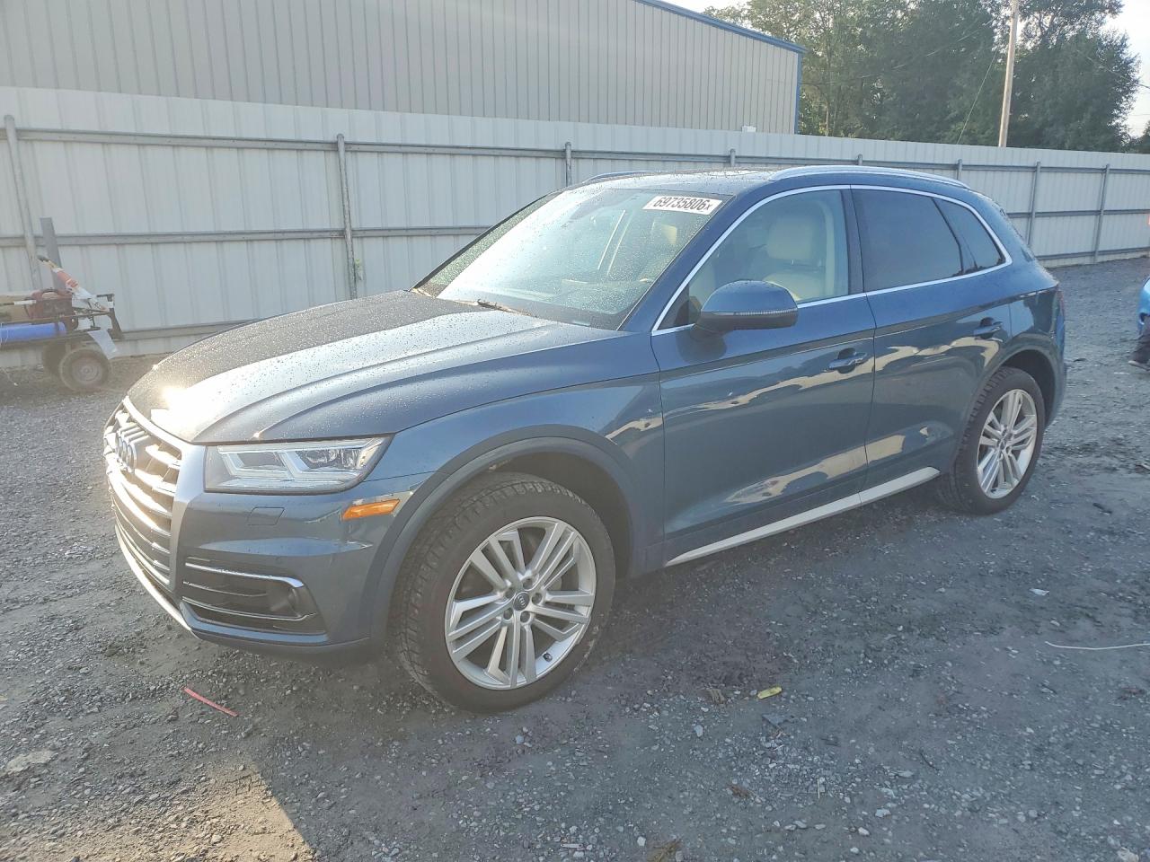 2018 AUDI Q5 quattro Prestige — Front 3/4