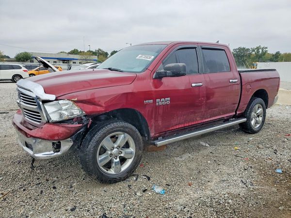 2016 RAM 1500 SLT — Front 3/4