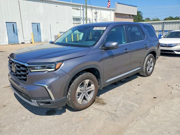 2025 HONDA PILOT — Front 3/4