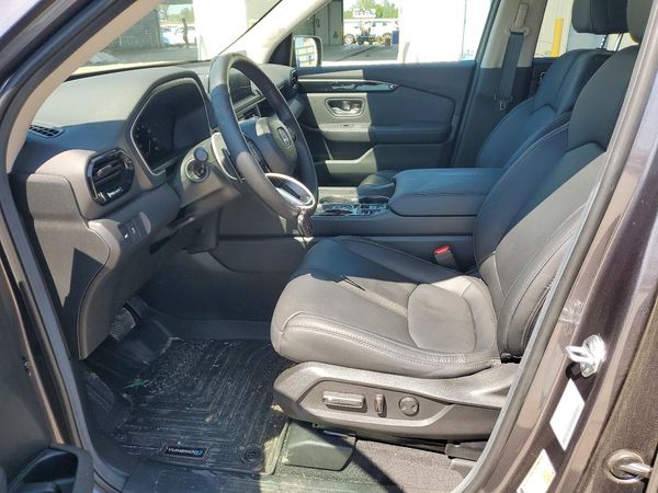 2025 HONDA PILOT — DENT