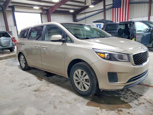 2017 KIA SEDONA LX — Passenger 3/4