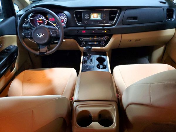 2017 KIA SEDONA LX — CKPT