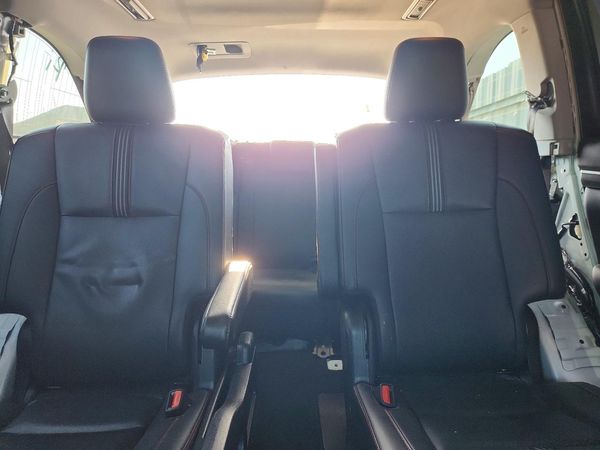 2019 TOYOTA HIGHLANDER SE/XLE — SUVN