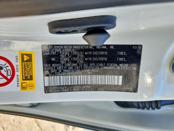 2019 TOYOTA HIGHLANDER SE/XLE — VINS