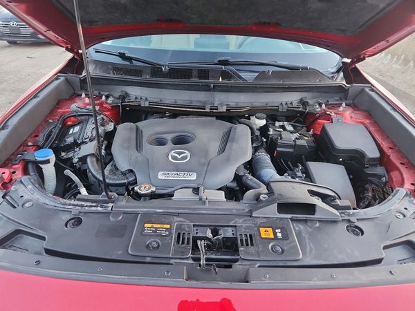 2018 MAZDA CX-9 Touring — Engine bay