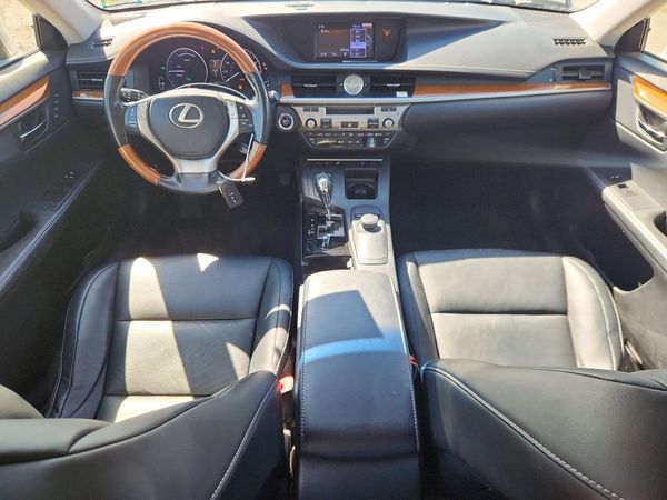 2013 LEXUS ES — CKPT