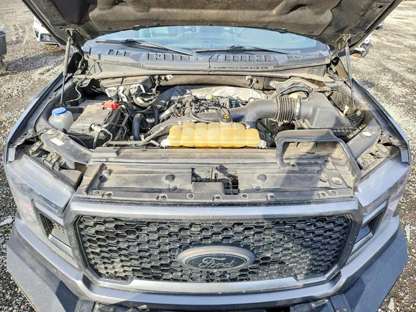 2020 FORD F150 — Engine bay