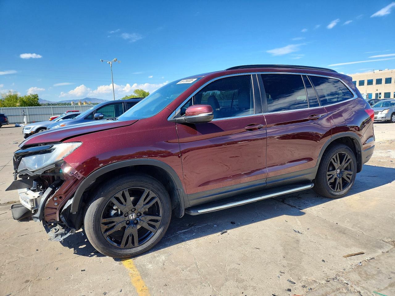 2022 HONDA PILOT SE — Front 3/4
