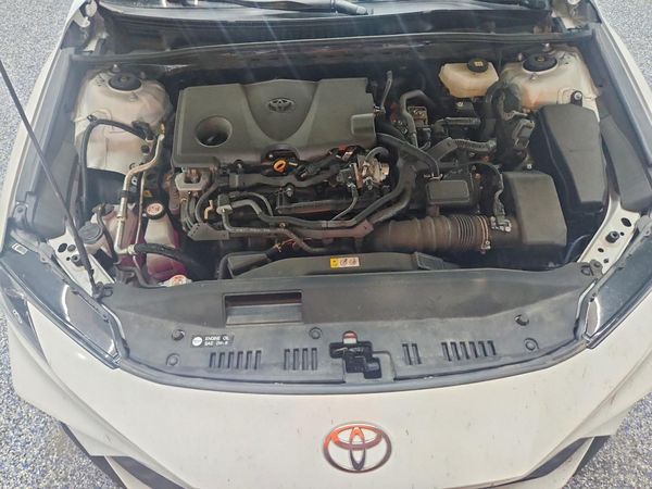 2025 TOYOTA CAMRY — Engine bay