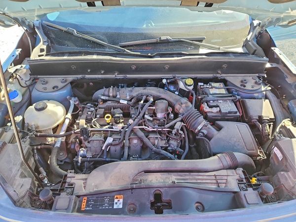 2022 FORD BRONCO SPORT Badlands — Engine bay