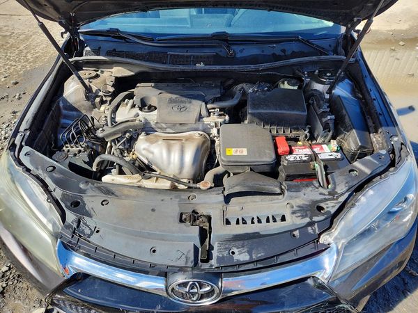 2017 TOYOTA CAMRY LE/SE/XLE/XSE — Engine bay