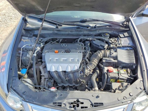 2012 ACURA TSX — Engine bay