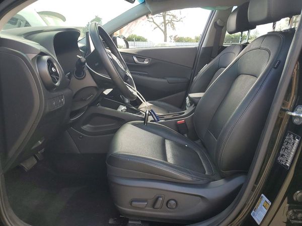 2023 HYUNDAI KONA — DENT