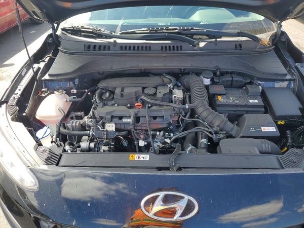 2023 HYUNDAI KONA — Engine bay