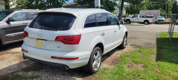 2013 AUDI Q7 Premium
