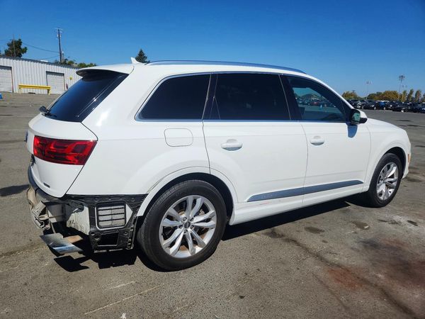 2017 AUDI Q7 — PSRA