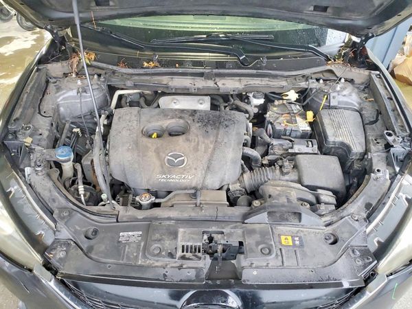 2015 MAZDA CX-5 Touring/GS — Engine bay