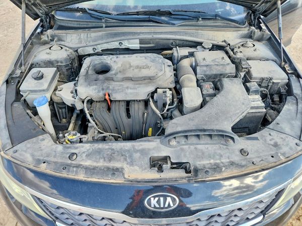 2019 KIA OPTIMA LX, S — Engine bay