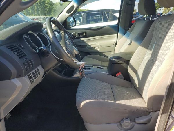 2013 TOYOTA TACOMA Delux — DENT