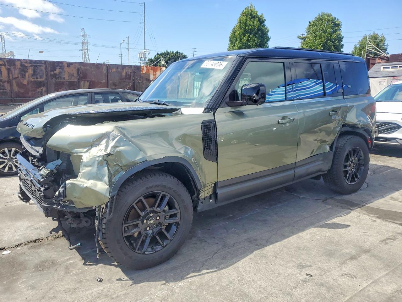 2023 LAND ROVER DEFENDER — Front 3/4