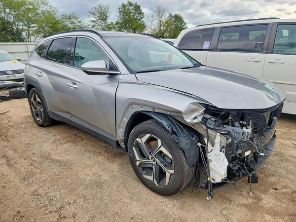 2022 HYUNDAI TUCSON Limited — Passenger 3/4